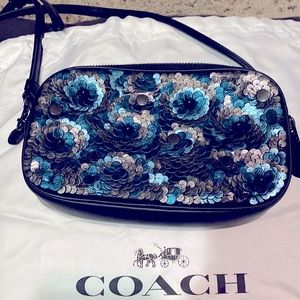 Coach crossbody purse